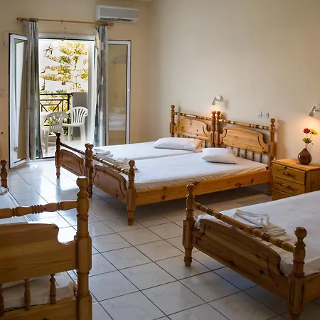 Avra Hotel